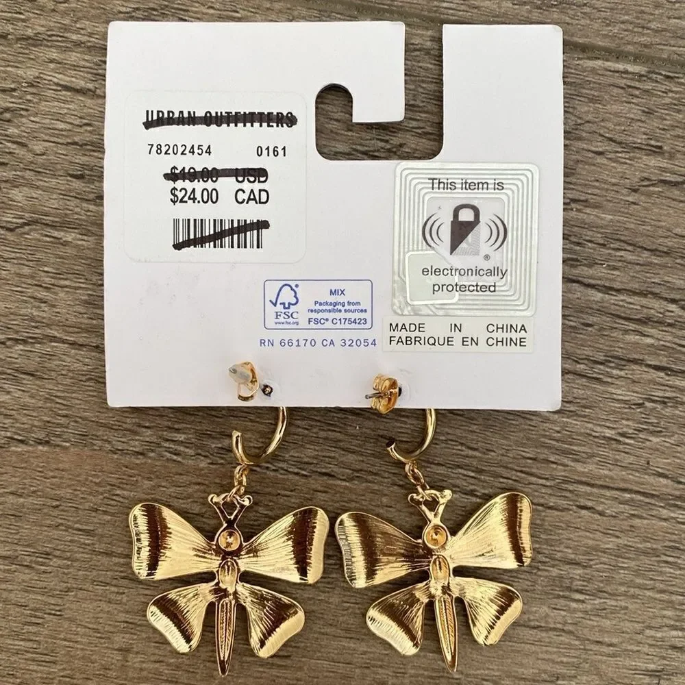 Urban Outfitters Oversized Butterfly Shaped Gold Chunky Lightweight Earrings
